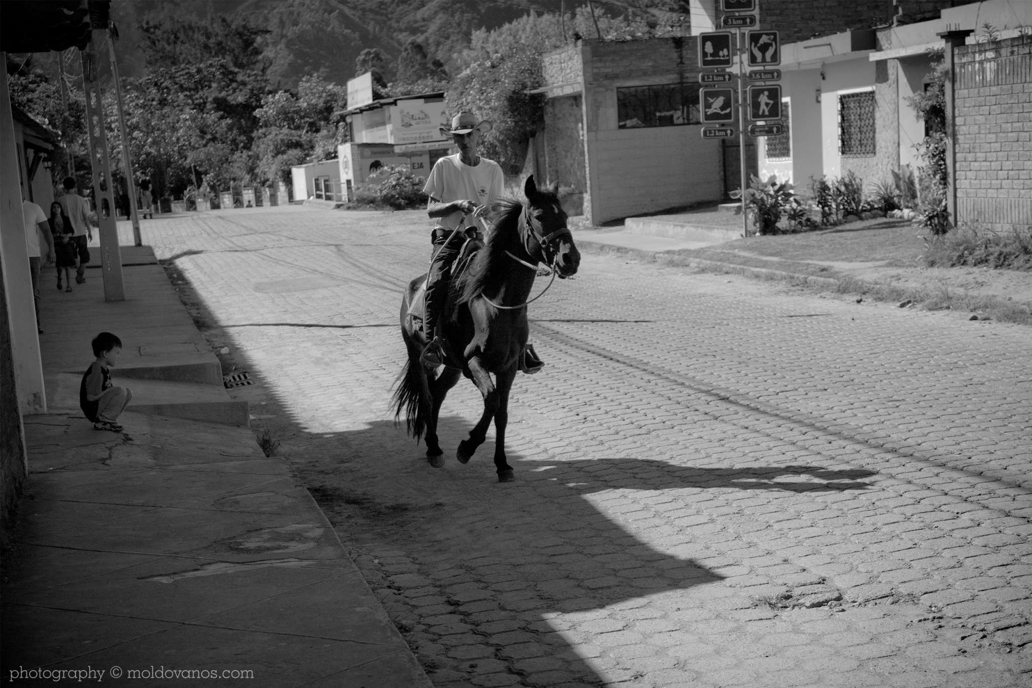 Vilcabamba Ecuador- Travel Tourism Photography by Paul Moldovanos © moldovanos.com